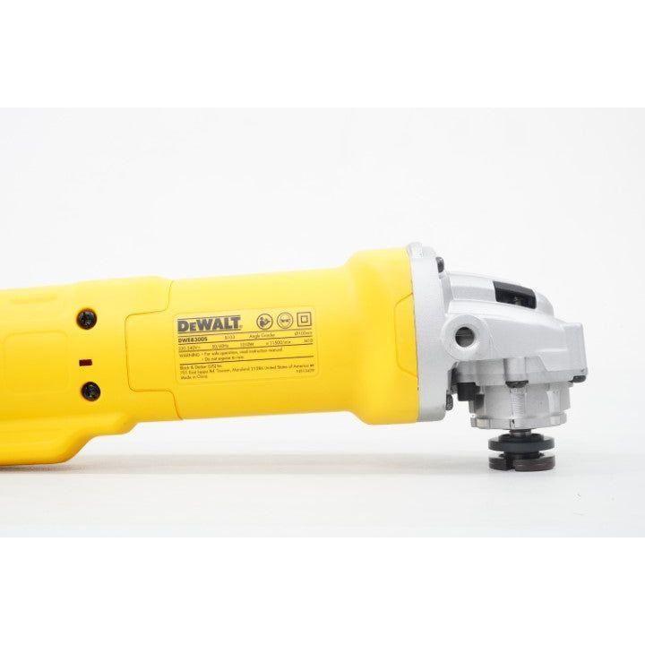 Dewalt DWE8300S Angle Grinder 4 Dewalt DWE8300S Angle Grinder 4